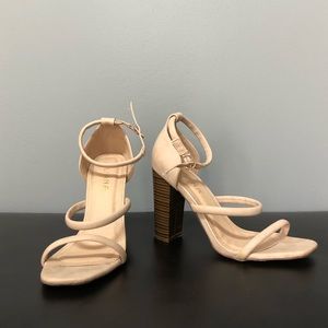 Liliana Light Beige Heels